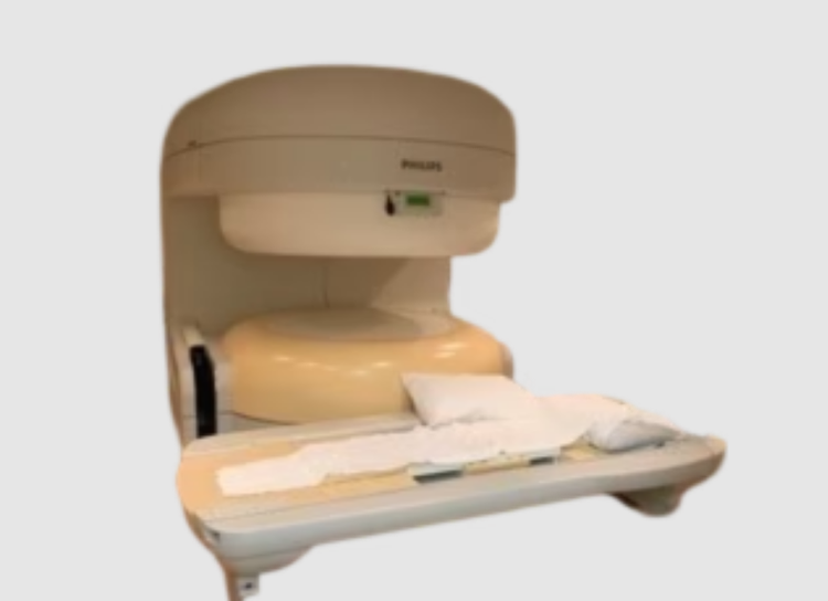 Philips Panorama 0.6T Open MRI