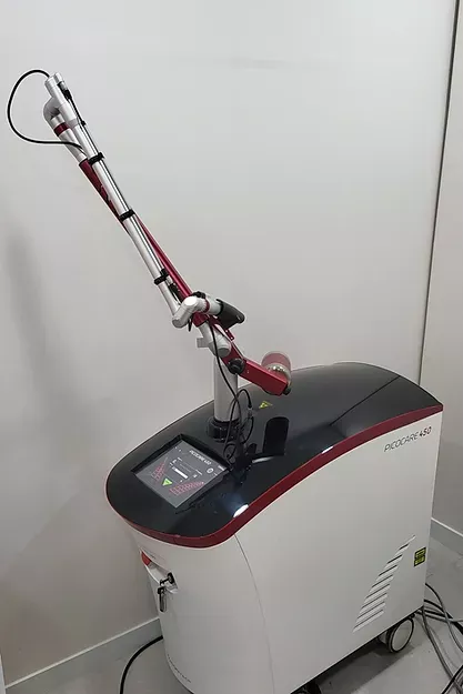 PicoCare Nd:YAG Laser