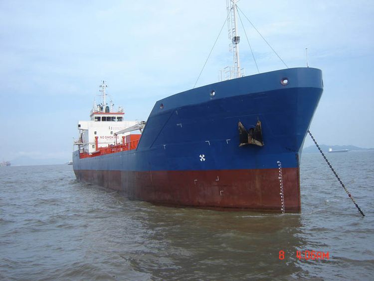 OIL TANKER (DOUBLE DOTTOM / DOUBLE HULL) ABT 3750DWT