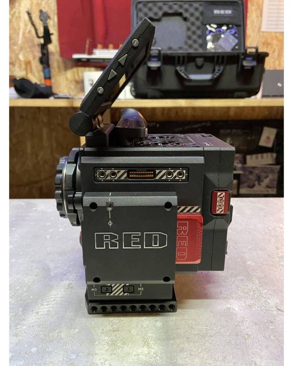 Red EPIC DRAGON-X 5K Cinematography Camera