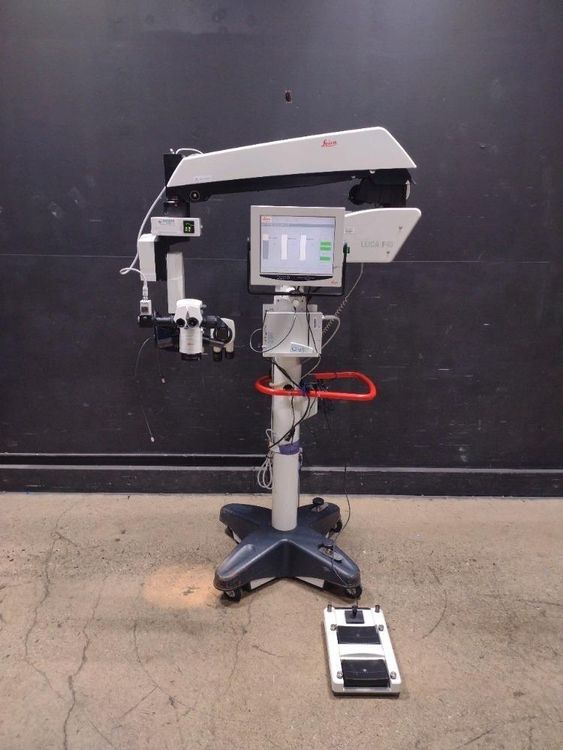 Leica M820 F20 Surgical Microscope