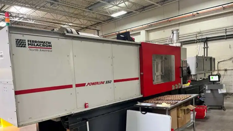 Cincinnati Milacron NT-550-80 550 T