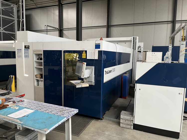 Trumpf TRULASER 3030 FIBER (L49) Sinumerik 840D SL