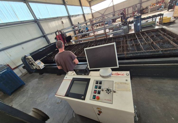 Table plasma HD 2000/6000 CNC Control