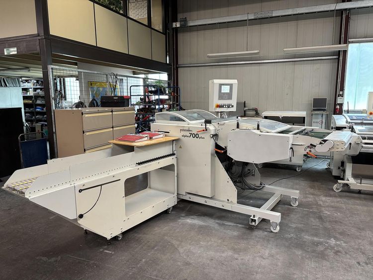 Palamides ALPHA 700 PLUS