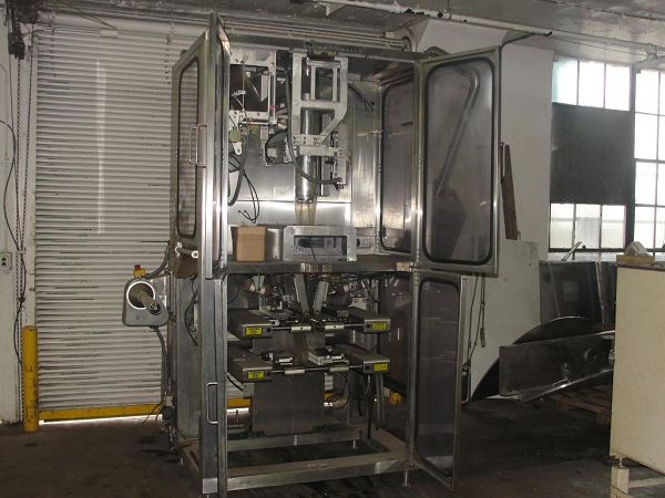 Cryovac 2002B, Vertical Form Fill and Seal Machine