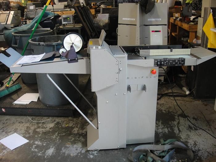 Morgana Digi Fold Creasing/Folding Machine