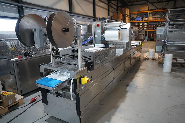 Multivac R270CD  thermoforming packaging machine