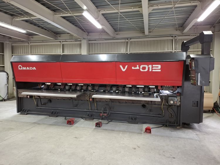 Amada V-4012