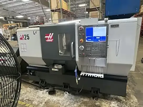 Haas CNC CONTROL 3400 rpm ST-25 Chucker 2 Axis