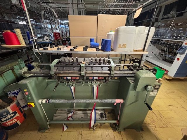 Steiger TM4 E12 narrow width intarsia flat striper