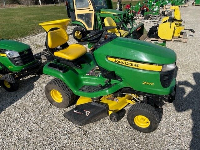 John Deere X300