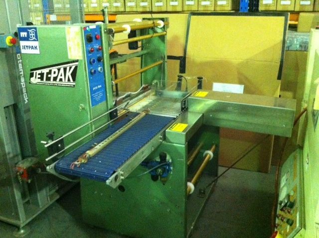Jetpak 2410-RAA, Automatic Collating or Tray Wrapper