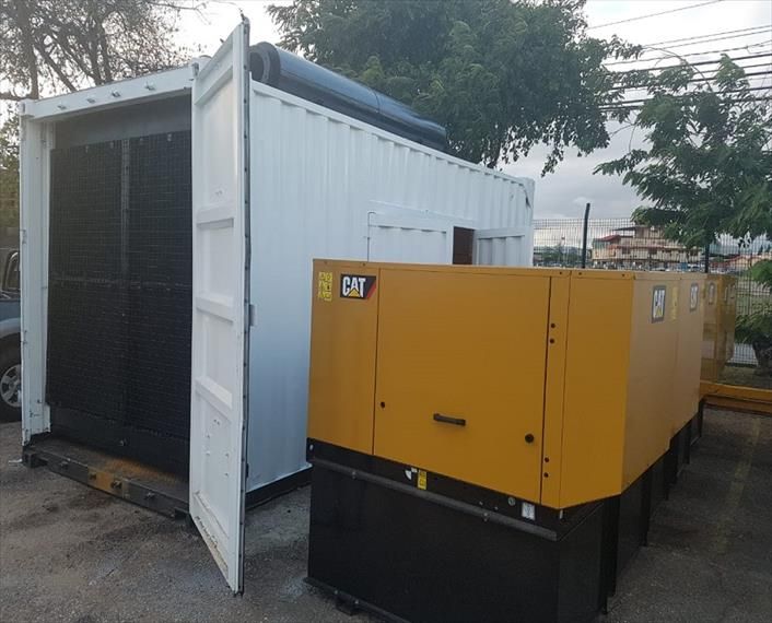 Caterpillar 3512B 1360 kw/ 1700 kVa prime, 1500 kw/1875 kVa Standby, 50 hz, 400 v, 1500 rpm, 0.8 PF.