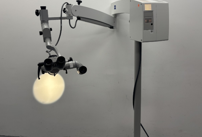 ZEISS OPMI Pico ENT Microscope