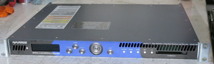 2 Harris 400 High definition HD mpeg2 and mpeg4 satellite receiver and decoder
