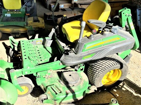 John Deere Z930R Zero-Turn Mowers
