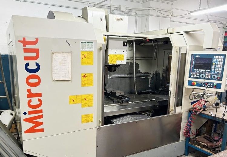 Microcut VM-1000 (Y600) machining center 3 Axis