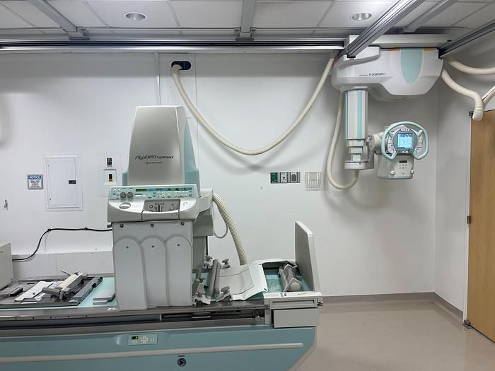 Shimadzu FluoroSpeed300 Digital RF Room