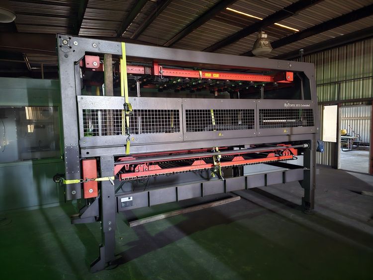 Bystronic ByTrans 3015 Extended Load/Unload Nominal Sheet Size: 120" x 60"