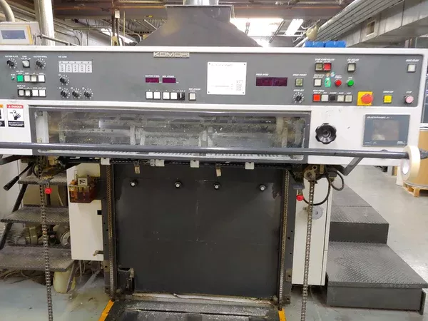 Komori L - 640