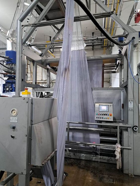E & L (Erhardt and Leimer) 240 Cm Vertical Opening and Squeezing Machine