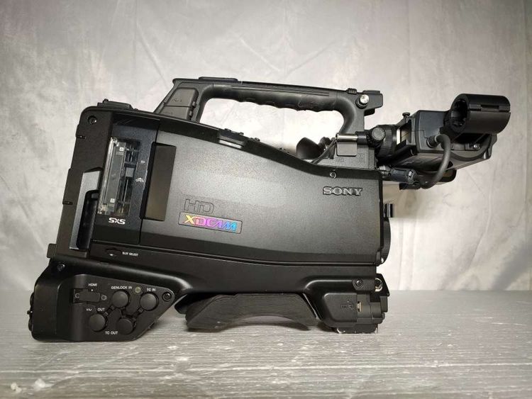 Sony PXW-X500 camcorder