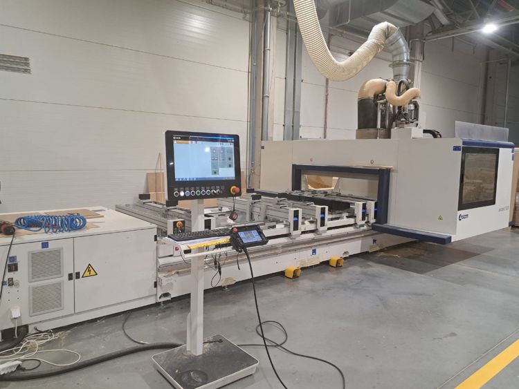 SCM ACCORD 500 5-Axis