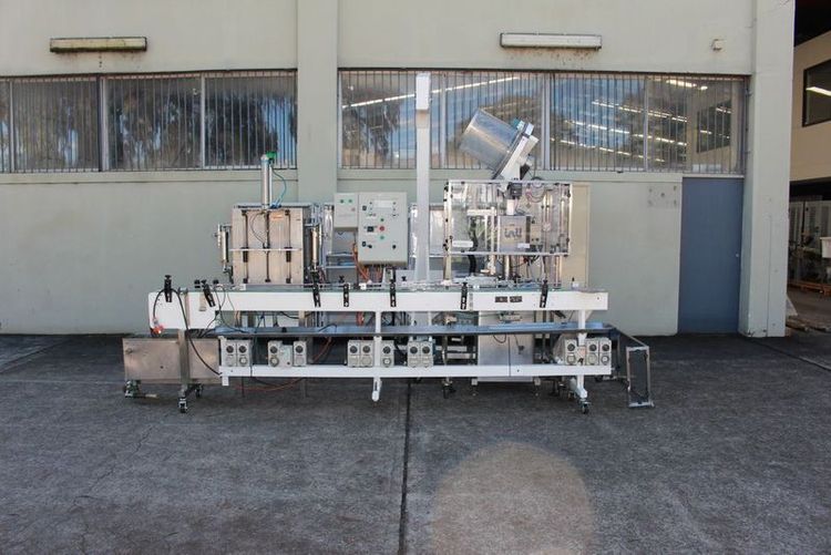 4 Head Automatic Filling and Capping Line