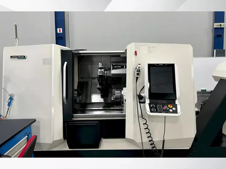 DMG Siemens     Model: 840D Solutionline Variabl MORI CLX 450 V6 4 Axis