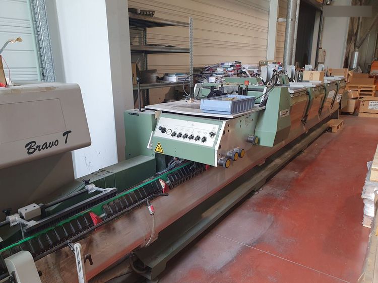 MULLER MARTINI 2000 BRAVO T STITCHING MACHINE