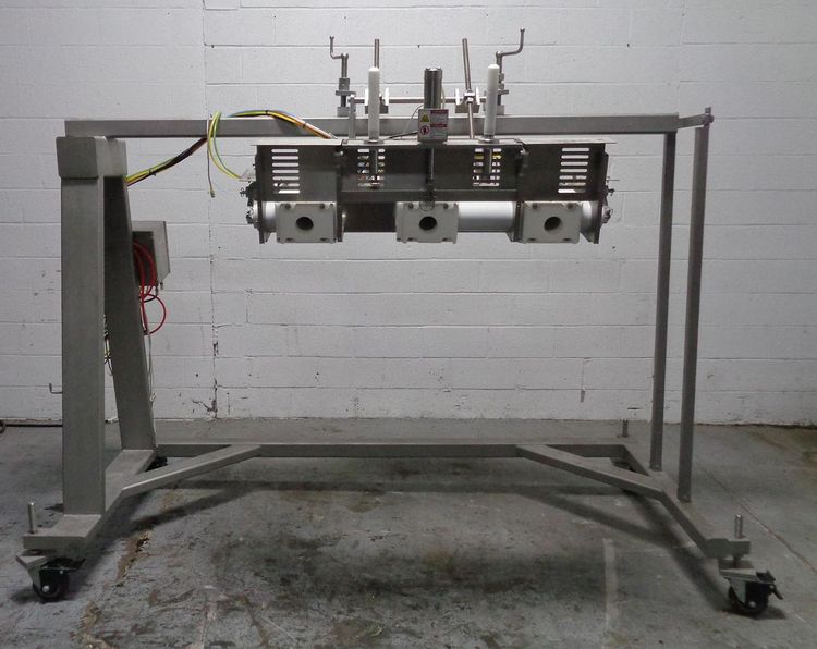 Reiser Multi-Lane Hinged Pneumatic Guillotine Cutoff