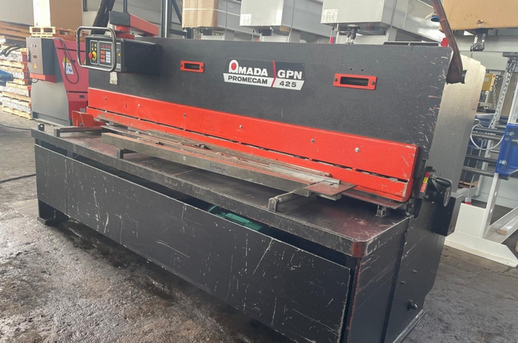 Amada GPN 425