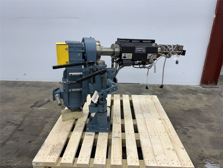 Davis, Merritt 1" Extruder