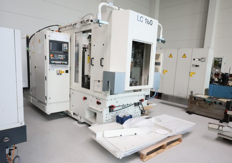 Liebherr Group LC180 800 rpm Gear Hobbing Machine - Vertical