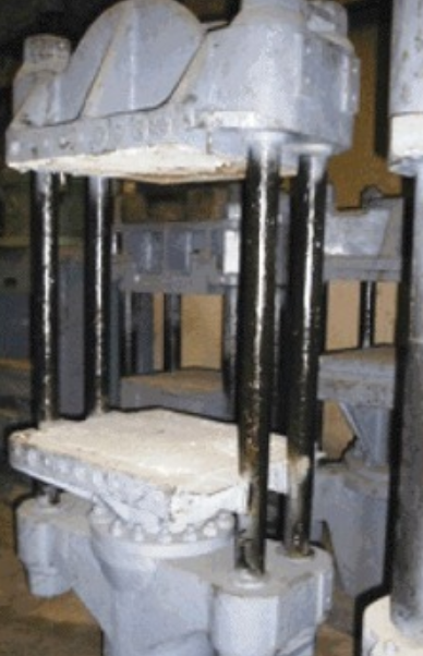 Adamson 24″ x 24″ Presses