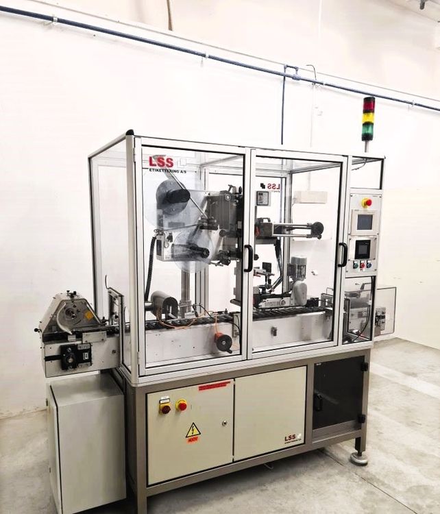 Labeling Machine