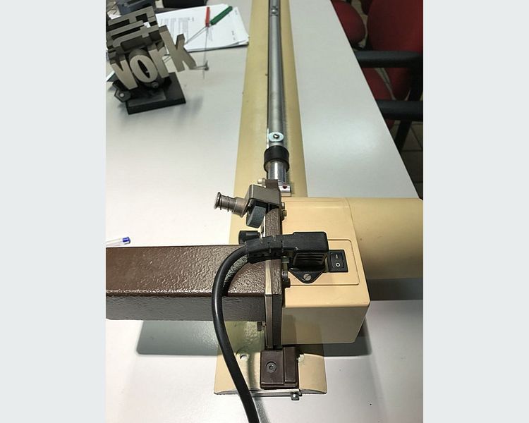 Others Electronic linear cross cutter for fabrics