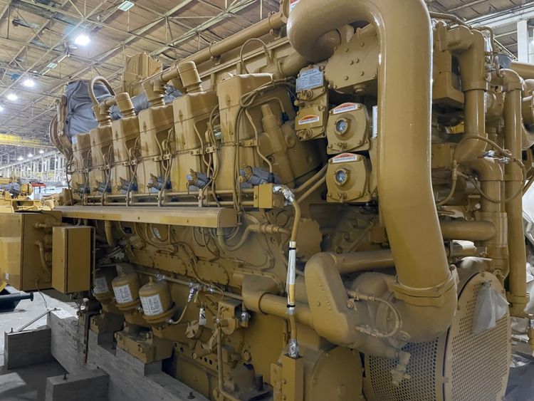 4 Caterpillar C28012 Marine Diesel Engine