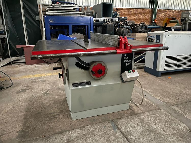 Heavy duty table saw