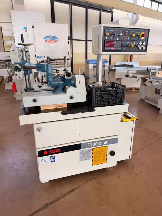 SCM T130 class