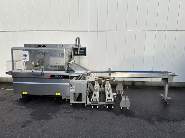 Ulma Sienna LS BI  Flow pack machine