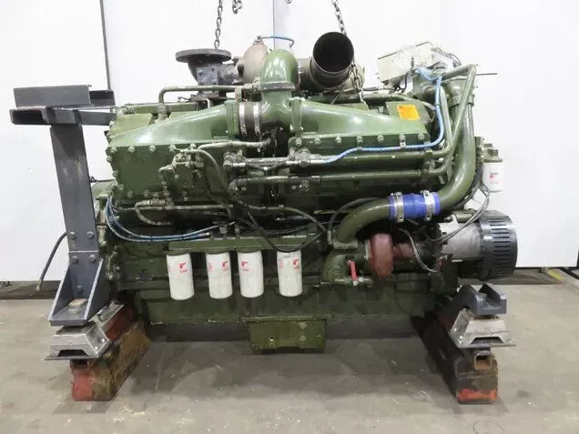 Cummins KTA38M2 Power: 1300 HP