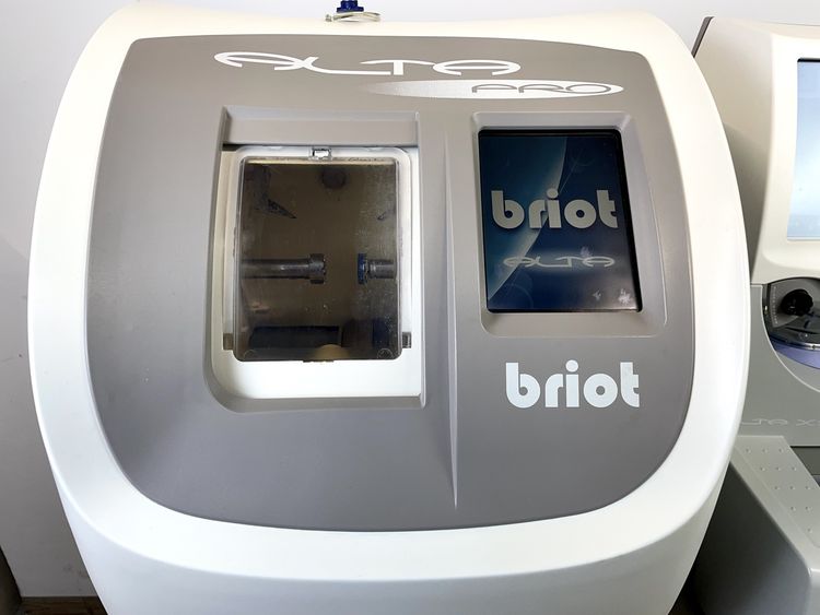 Briot High Pro Grinding machine