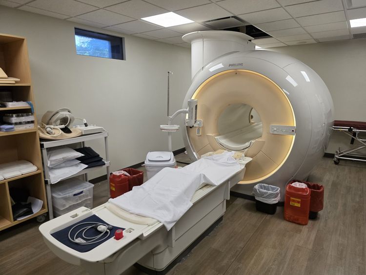 Philips Ingenia 3T MRI System
