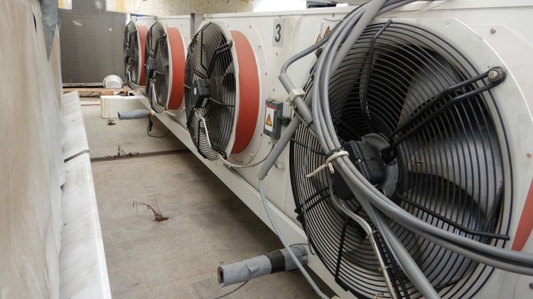 2  KELVION VCe-i-845010 Cooling Capacity: 47 kW