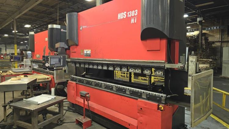 Amada HDS-1303NT 143 tons