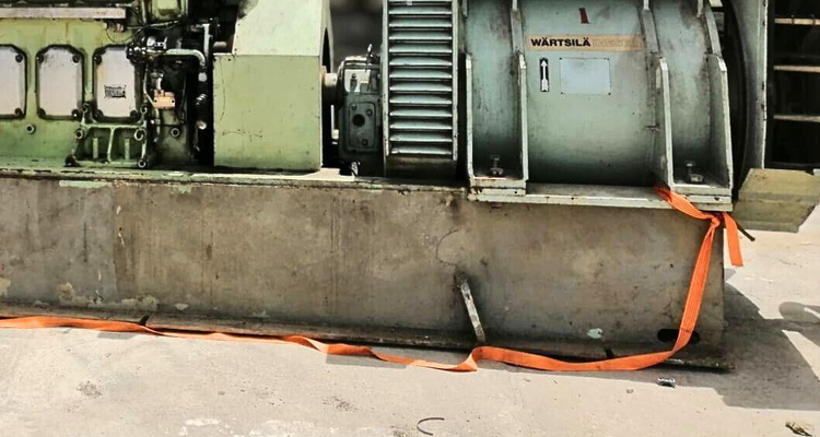 2 Wartsila 8L20 1240 kW / 1472 kVA