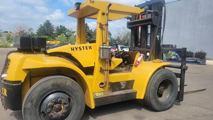 Hyster HYSTER 20,000 LB FORKLIFT