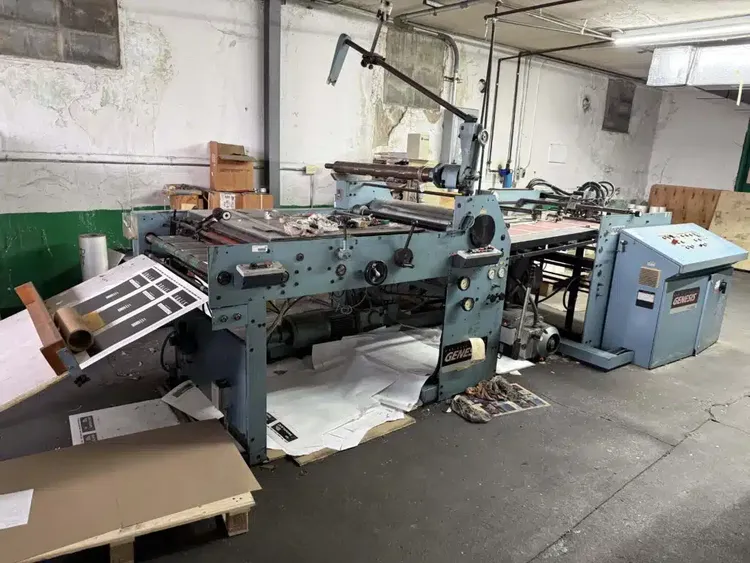 GBC Genesis 8300 series Laminator